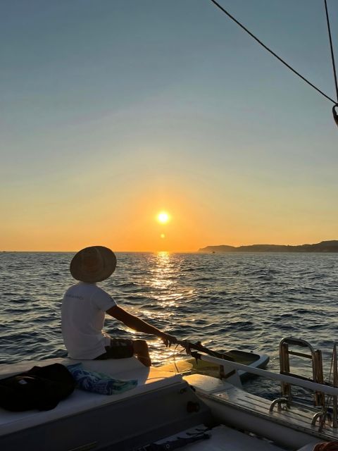 Scala dei Turchi: Catamaran Tour & Aperitif - Should You Book the Scala dei Turchi Catamaran Tour?