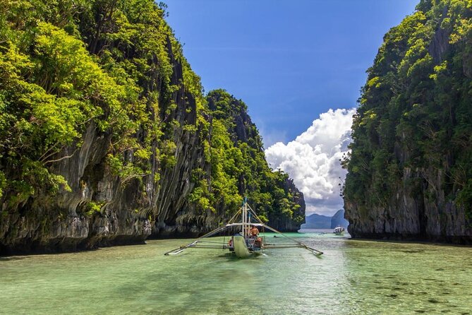 Seacret Luxury Catamaran Yacht Group Island Hopping Tour - What $155 buys you on the Seacret