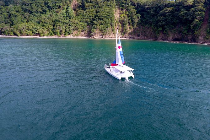 Sealounge Catamaran Private Day Tour to Playa Fantasia - A private catamaran day from Herradura