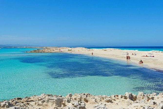 Ses Illetes Beach Formentera Catamaran Private Tour - Why Ses Illetes works so well as a boat-day destination
