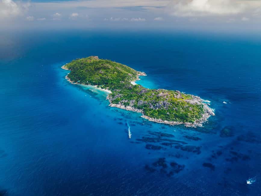 Sister, Coco, and Felicite Island: Seychelles Catamaran Tour - BBQ lunch with room to spread out