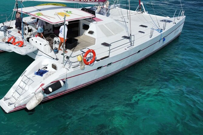 Splendid Isla Mujeres Catamaran: drinks and fun all day! - Pickup areas and timing