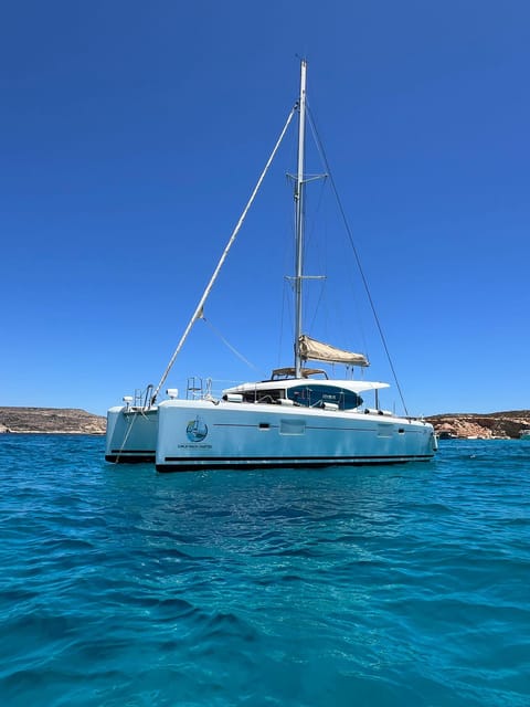St. Paul's Bay: Half-Day Scenic Catamaran Tour with Drinks - Key points at a glance