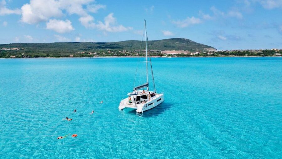 Stintino: Catamaran excursion in the Gulf of Asinara - Fornelli’s natural pools and marine life