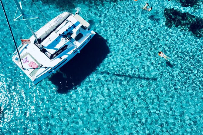 Stintino Half Day Catamaran Tour to La Pelosa with Aperitif - Key points at a glance