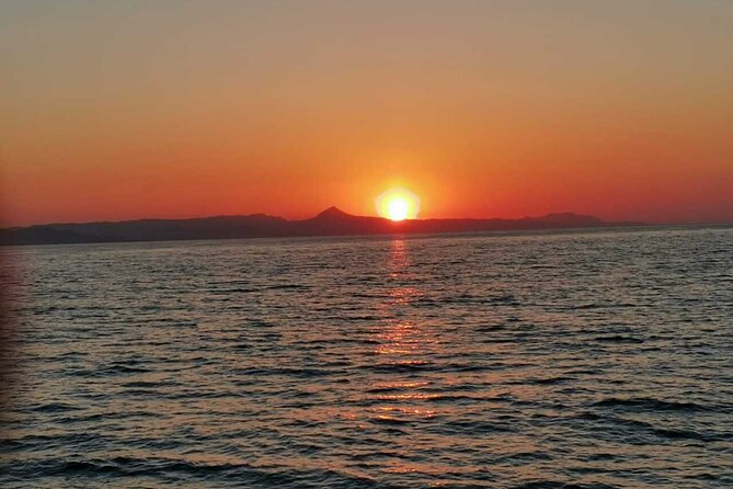 Sunset Catamaran Excursion from Valencia with Boramar - Malvarrosa Beach and the Main Sunset Run