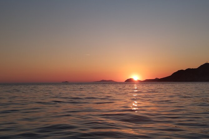 Sunset Catamaran Tour from Old Town Dubrovnik - What one hour gives you