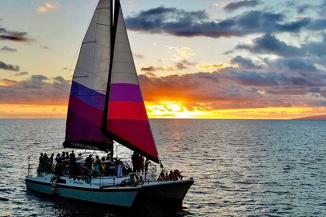 Sunset Sailing on a Floating Tiki Bar Charming Hawaiian Catamaran - Sunset views and the timing trade-off