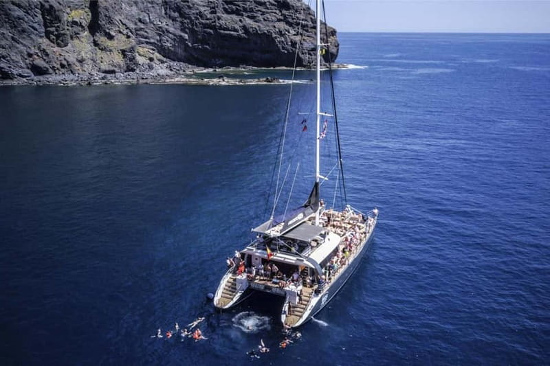 Tenerife: Catamaran Cruise with an Open Bar - Starting from southern Tenerife