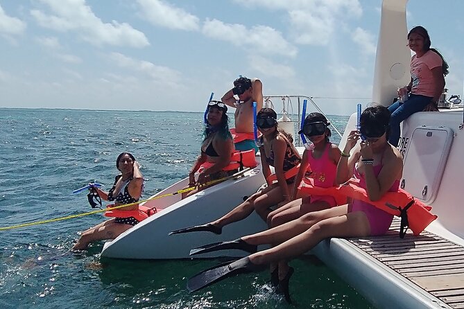 The Best Catamaran Tour to Isla Mujeres from Cancún - Exploring Isla Mujeres on Your Own