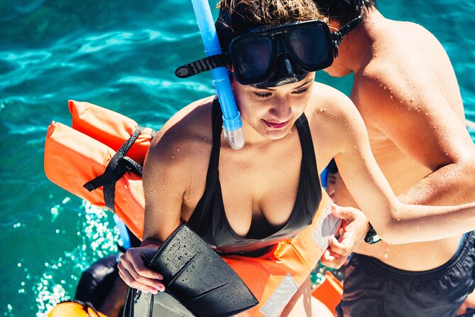 The Best Catamaran tour to Isla Mujeres with Open Bar and Lunch - The sunset return to Cancun