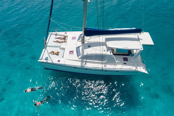 Torrevieja Adventure Tour with the Catamaran Apaelo - What you see along the Torrevieja coast