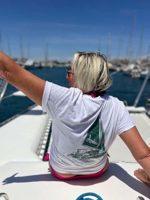 Torrevieja: Tour the harbor with the catamaran Apaleo - The Flotante Museum and the Spanish submarine