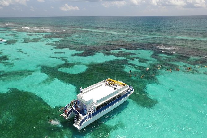 Trip to Isla Mujeres - Catamaran Unlimited Adventure from Playa del Carmen - Arriving at Isla Mujeres by shallow catamaran
