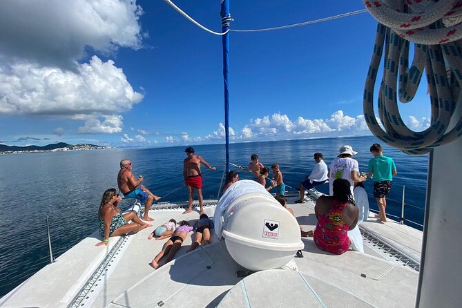 Tropical Catamaran Snorkeling & Sailing - A roomy catamaran, not a private charter