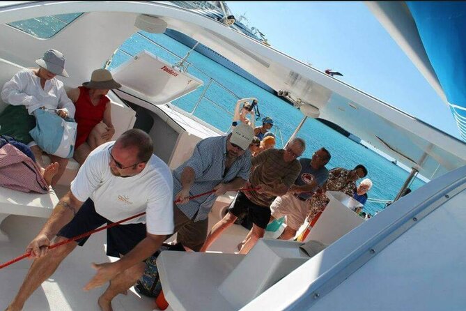 Tropical Catamaran Snorkeling & Sailing - The crew makes the difference