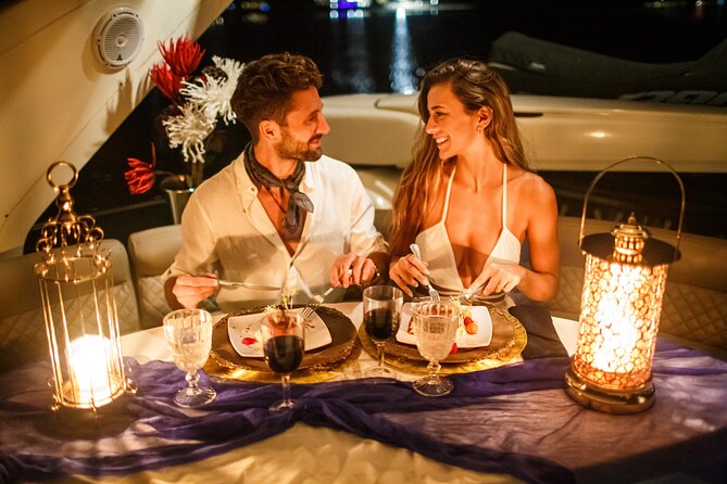 Tulum: Romantic Dinner on 34' Aventura Catamaran – All Inclusive - Drinks, service, and the people who shape the night