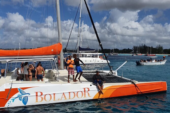 Turtle and Shipwreck adventure on 57 ft catamaran - Key points to know before you book