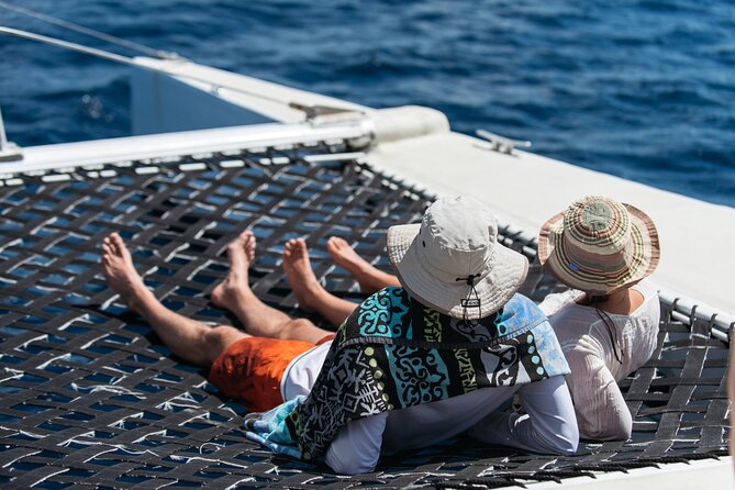 Turtle and Shipwreck adventure on 57 ft catamaran - What the atmosphere is like onboard