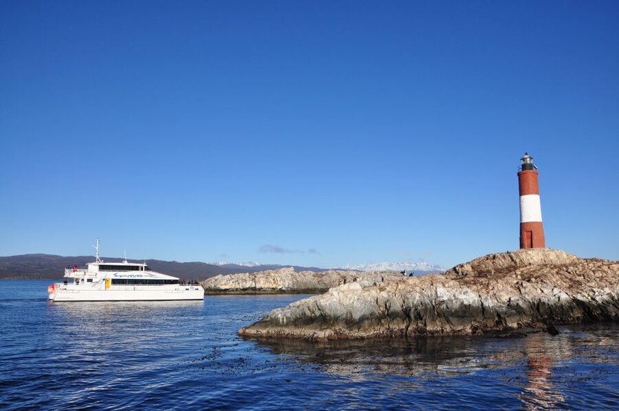 Ushuaia: Penguin Watching Tour by Catamaran - Should you book it?