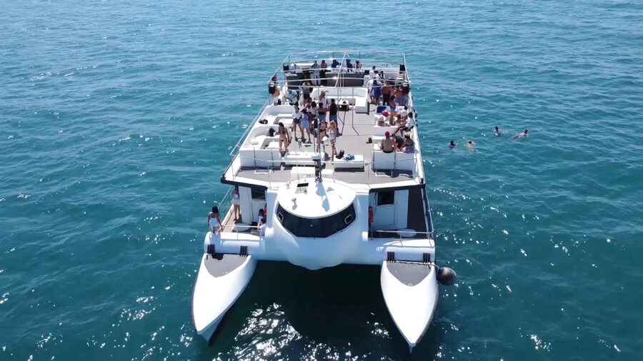 Valencia: Catamaran Cruise, Paella Lunch and Swim Stop - Paella tastes better with the coast in view