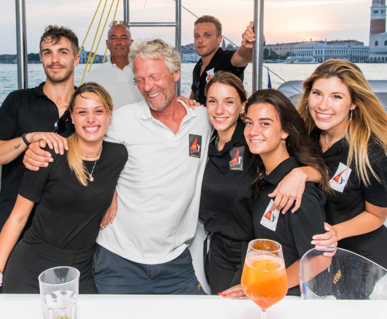 Venice: Lagoon Catamaran Cruise with Music and Drinks - Key points to know before you book