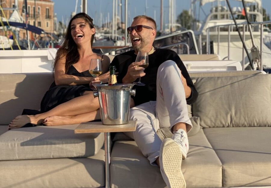 Venice: Lagoon Catamaran Tour with Classical Music & Drinks - San Marco Bay and the Giudecca Canal