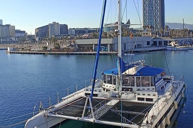 Vermouth in Catamaran A gastronomic experience in Barcelona - Who will enjoy this catamaran most?