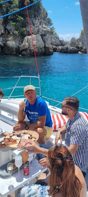 Villeneuve-Loubet: Catamaran Cruise Day Small Groups - Setting Out from Marina Baie des Anges