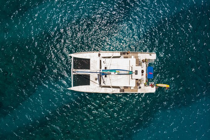 Waikiki Catamaran Snorkel Sail with Lunch: Turtles Guaranteed - Timing, Pickup, and the Barefoot Details