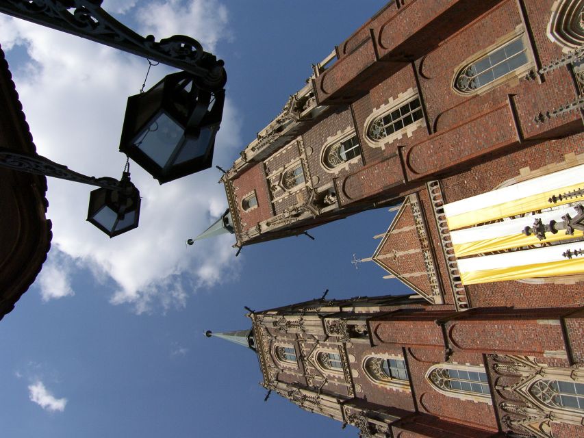Wroclaw: City Walk and Cruise by Luxury Solar Catamaran - Market Hall and a taste of local life