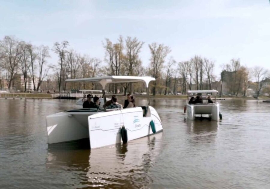 Wroclaw: City Walk and Cruise by Luxury Solar Catamaran - Sand Island and the cathedral panorama
