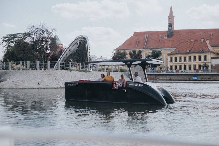 Wroclaw: Solar Catamaran Cruise on the Odra River - A quiet start beside Tumski Bridge