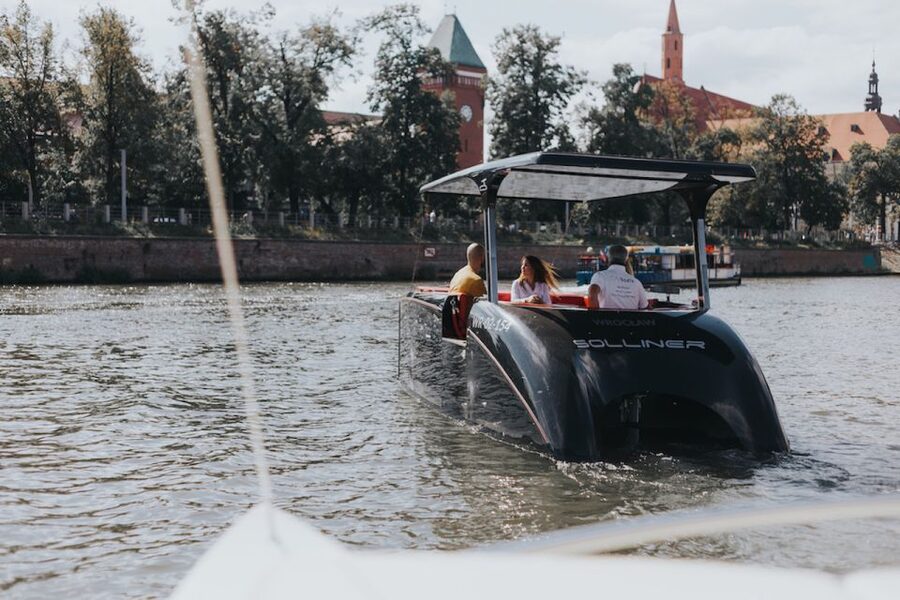 Wroclaw: Solar Catamaran Cruise on the Odra River - Dunikowski Boulevard and the bridges beyond