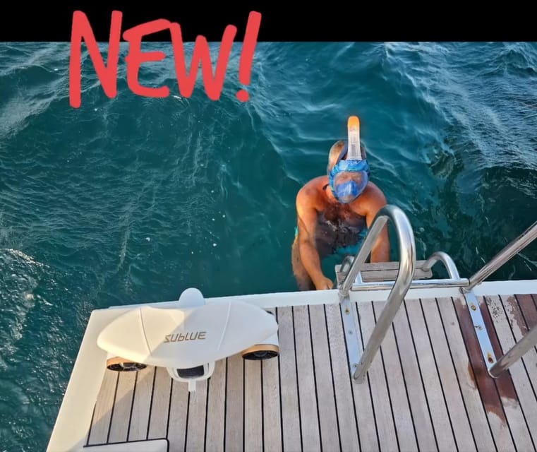 Yacht catamaran trip to the Lavezzi Islands - Lunch with a simple or Corsican option